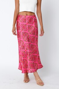 Pinkie Midi Skirt in Pink Floral