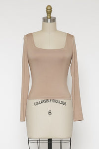 Daily Long Sleeve Tee in Taupe Mirage
